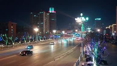 锦州城市市内夜景无人机航拍车流视频的预览图